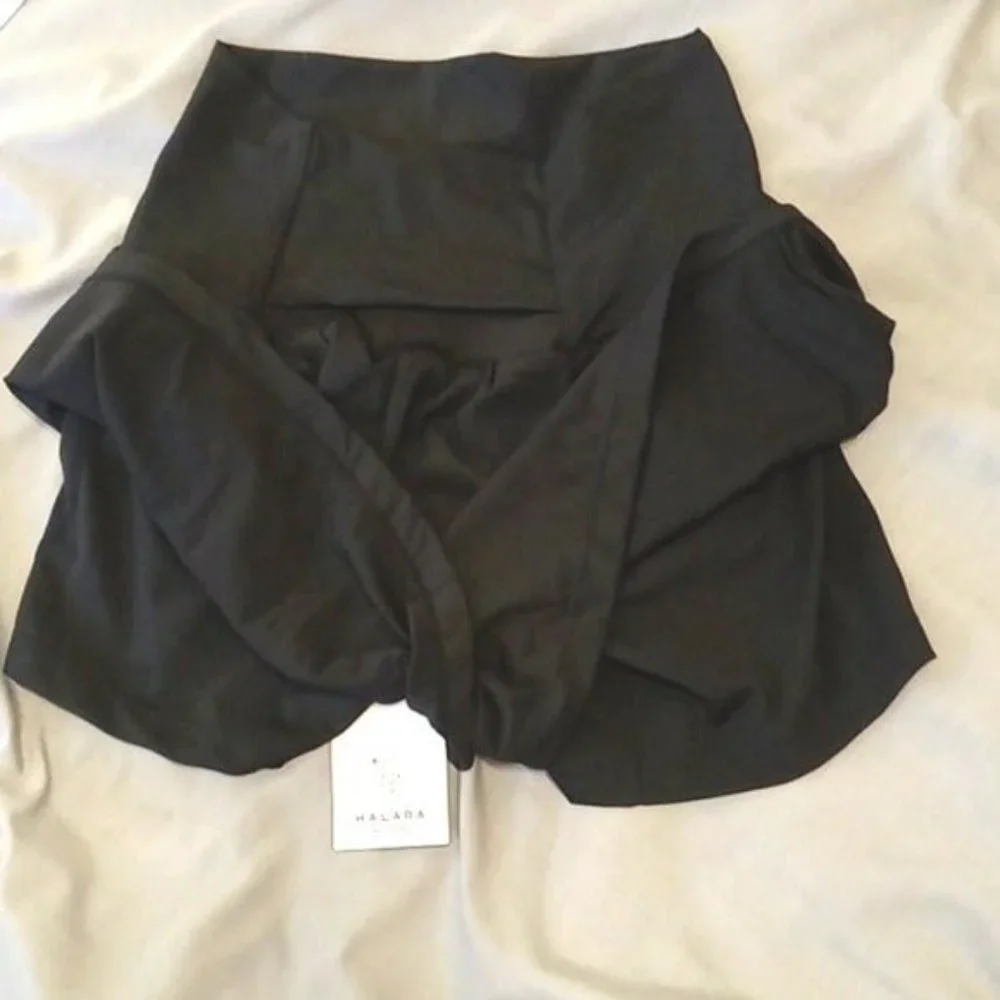 SOLD SOLD BRAND Women Shorts Black XS Extra Small New Pilates Workout - Picture 4 of 5
